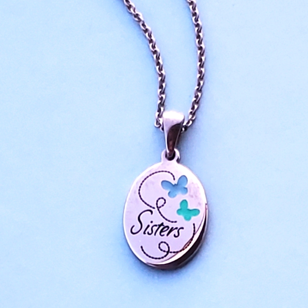Hallmark Sisters Pendant Necklace